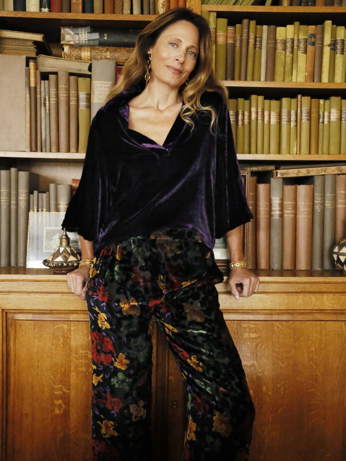 Carla Pants Velvet Devore Black & Colorful