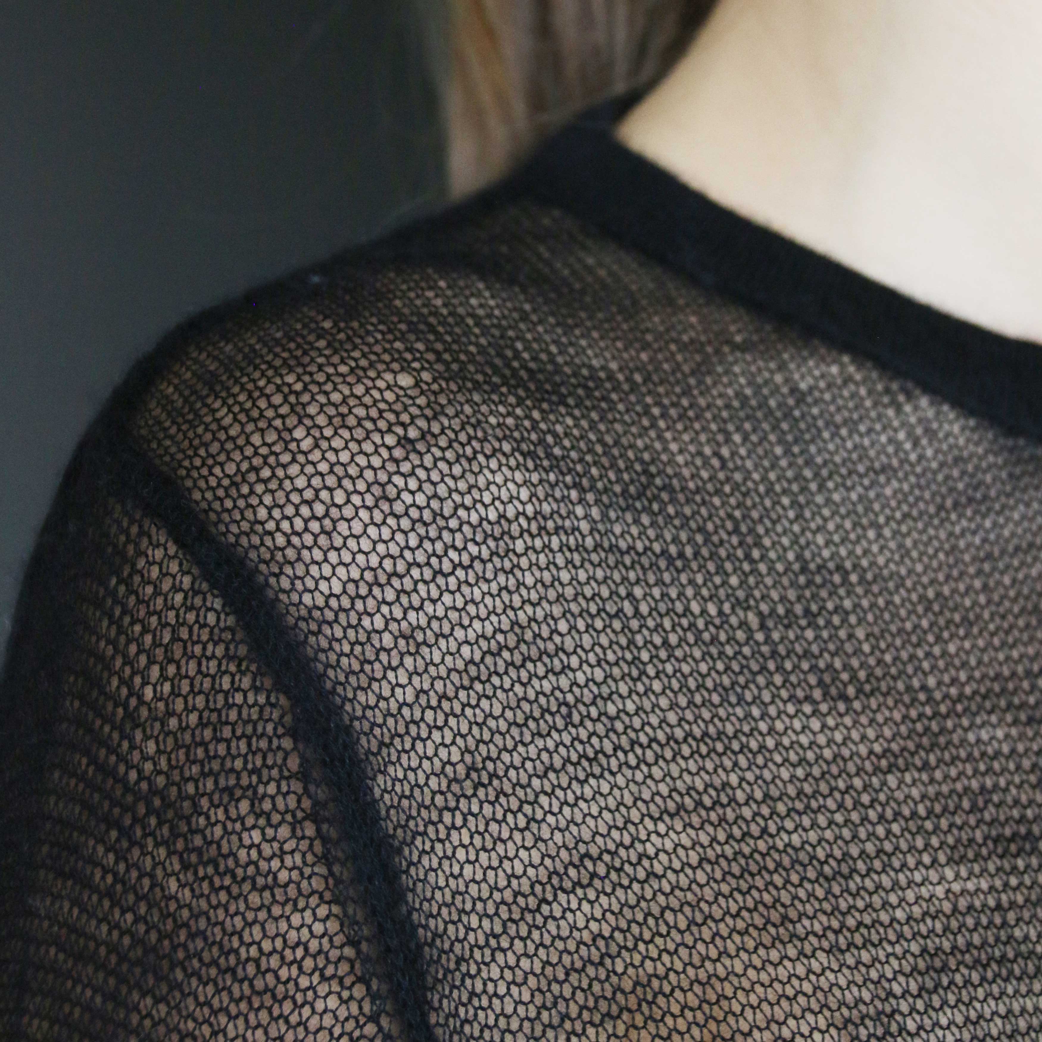 Dea Sweater Drop Needle Shoulders