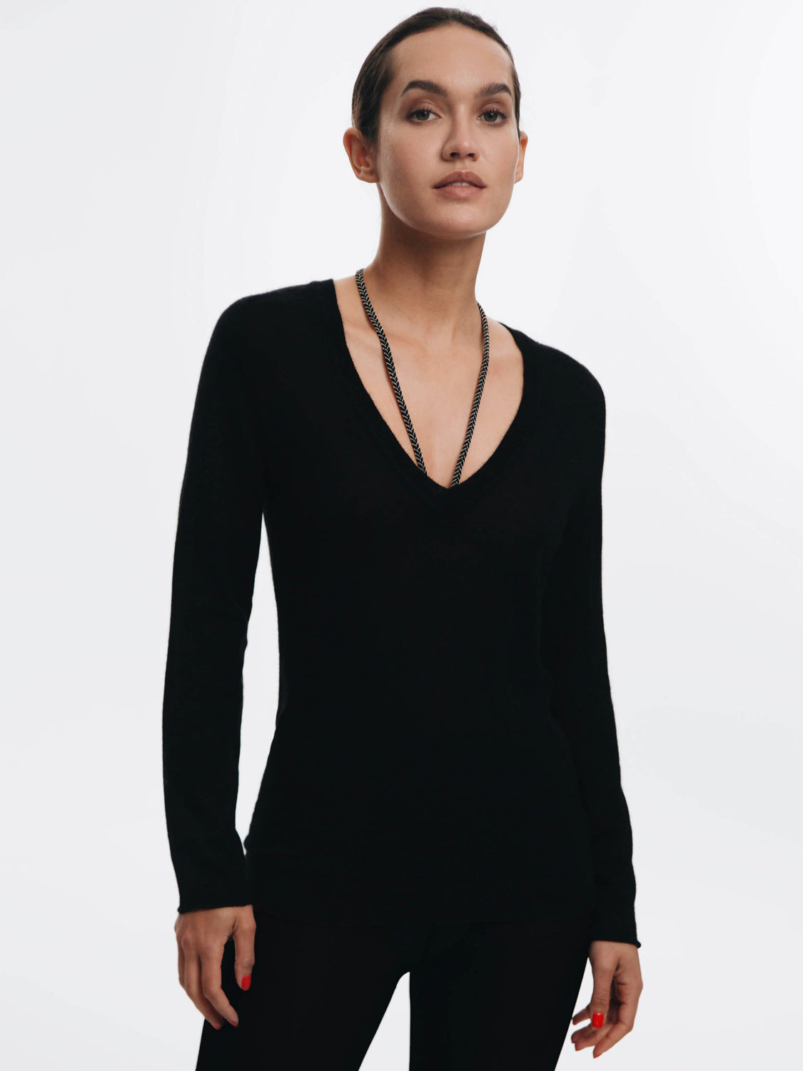 Vitae Jaipur V-Neck Sweater - Black